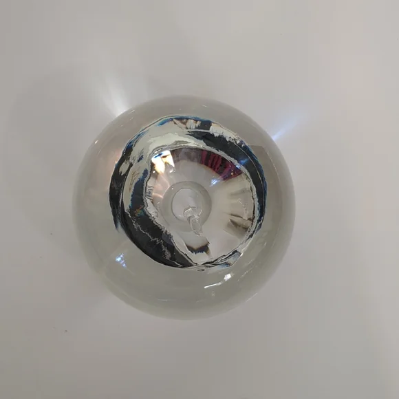 Tiffany & Co Apple Paperweight - Picture 3 of 11